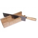 Ensemble boîte à onglet bois + scie